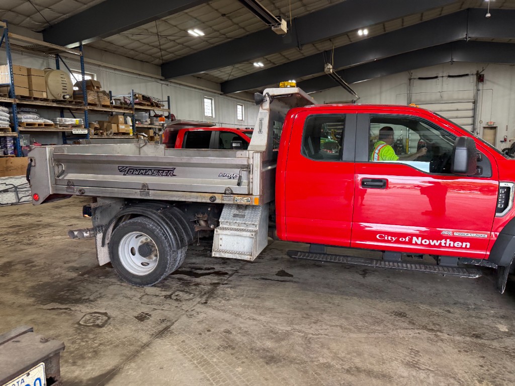 2017 Ford F-550 dump truck photo